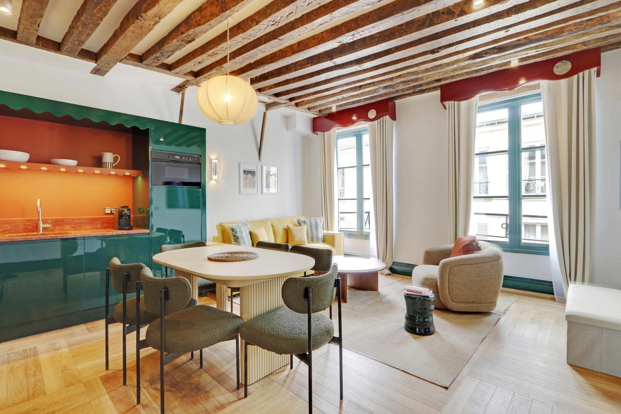 Collection Serviced In Notre Dame - Rue Savoie Appartement Paris